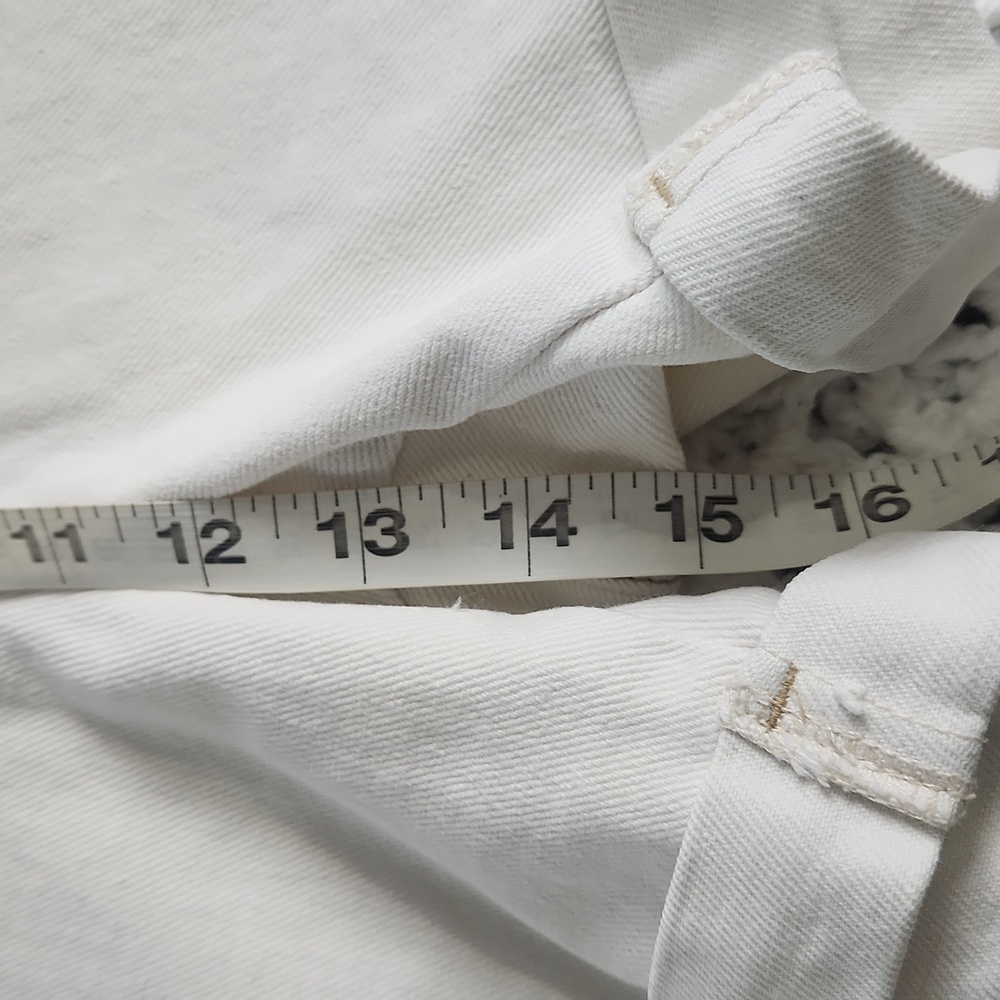 Vintage Liz wears white sports high rise shorts size 12 100%cotton - Picture 7 of 8